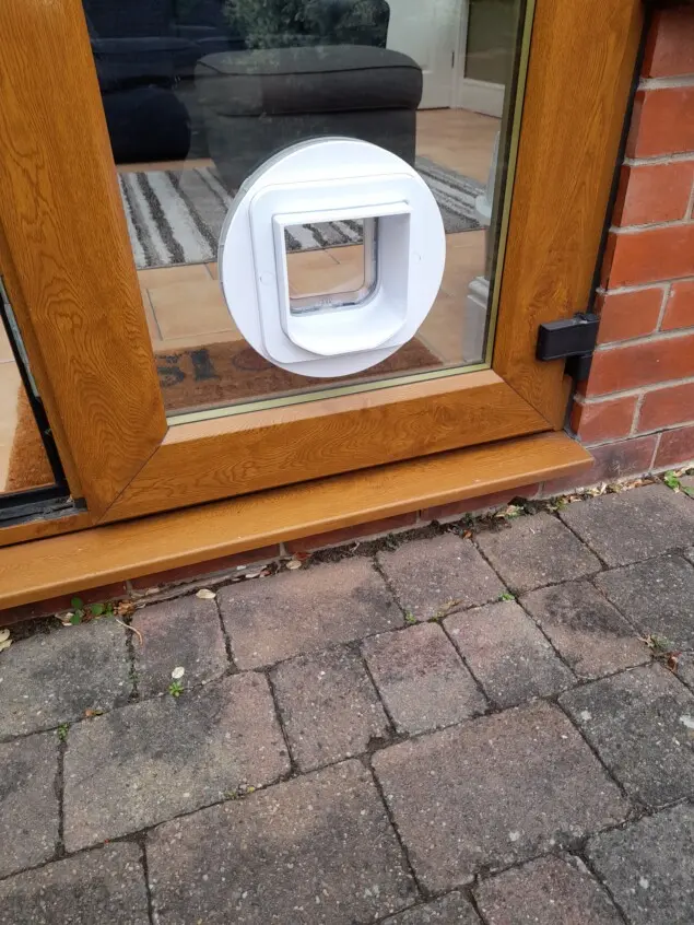 Micro chip cat flap.